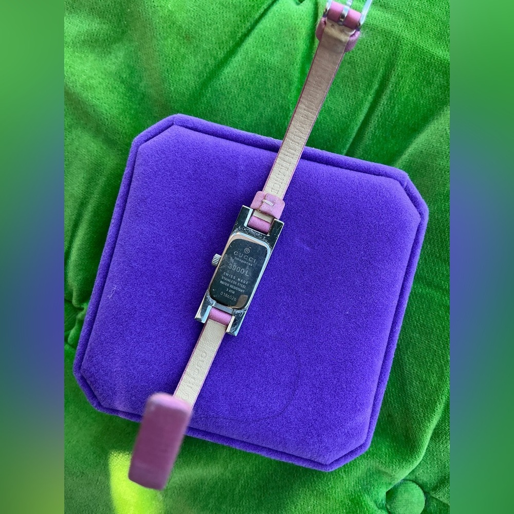 Authentic GUCCI ladies watch🌷🌷 - Picture 10 of 11